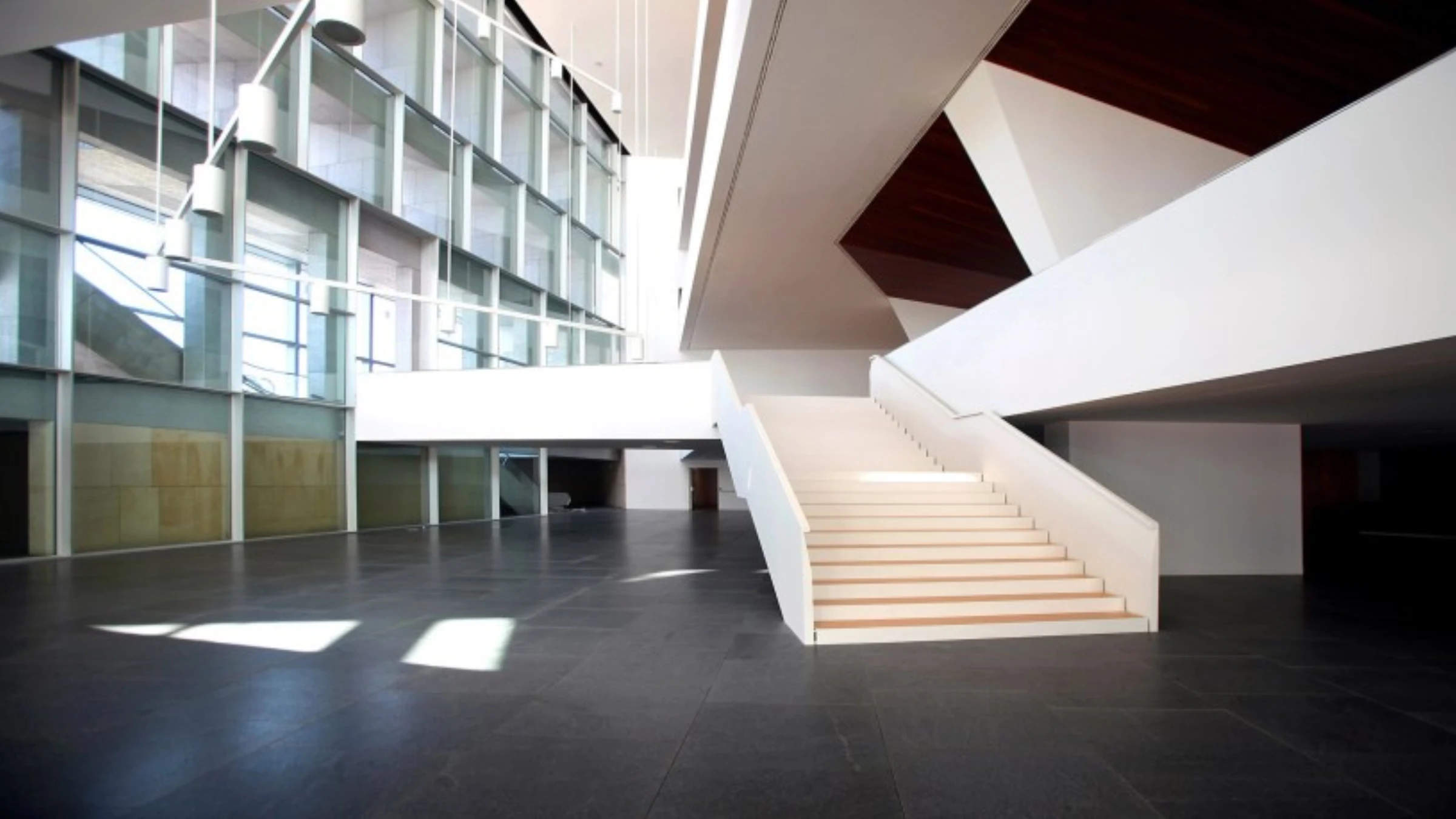 Palau de Congressos de Palma, the waterfront venue hosting Art Cologne Palma Mallorca.