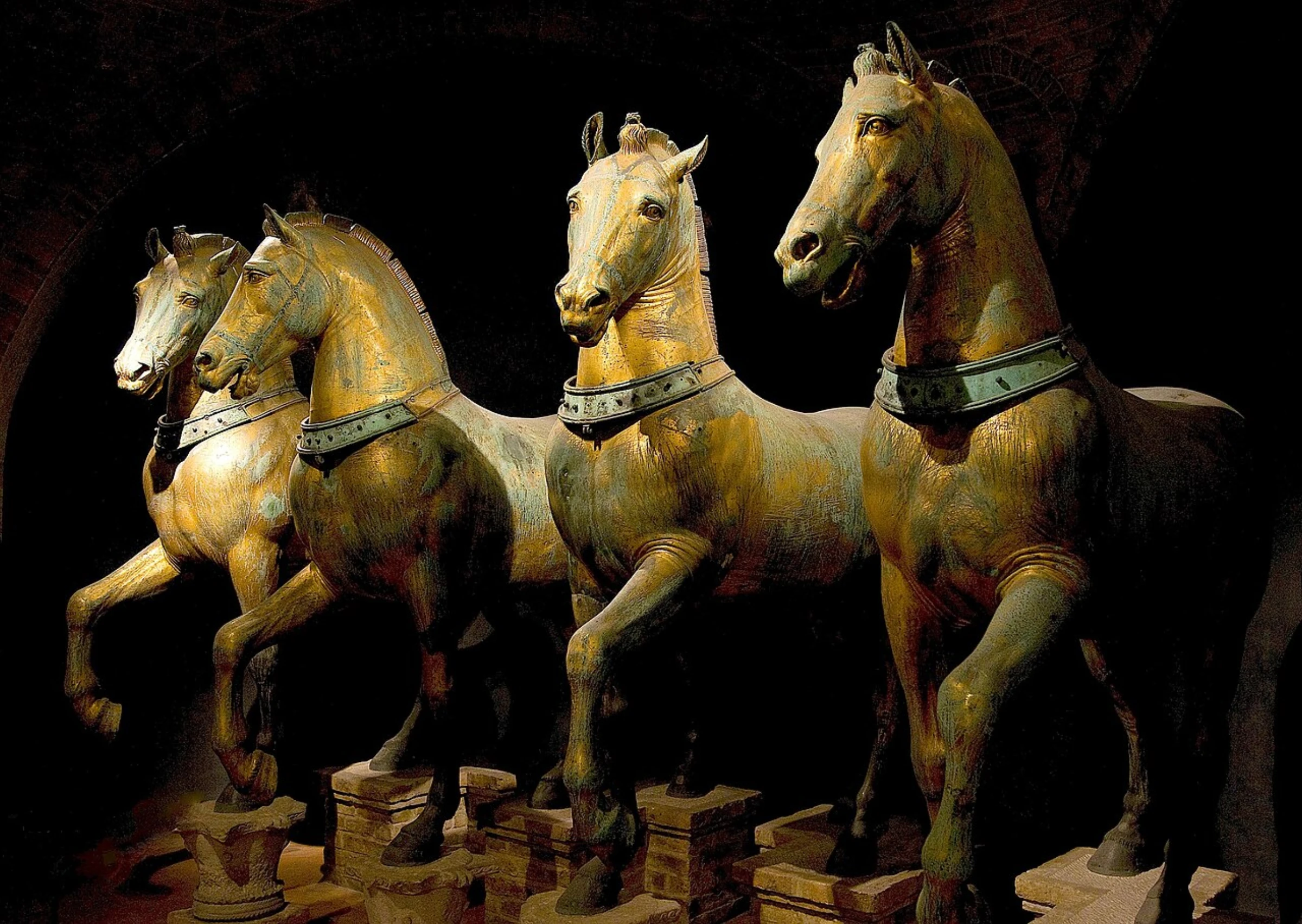 The Horses of Saint Mark on the facade of St. Mark's Basilica in Venice, historic symbols of art displacement and restitution debates