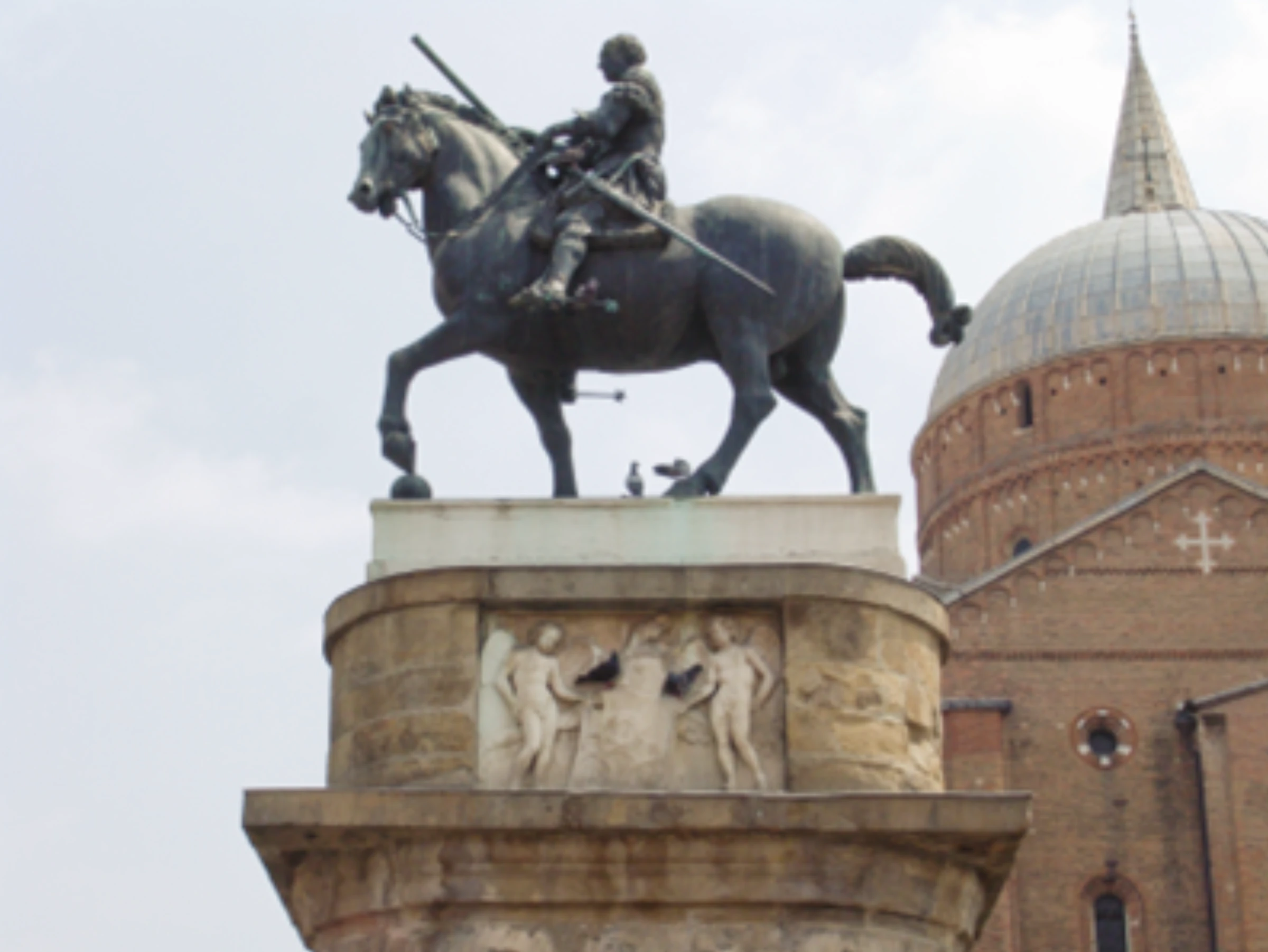 Donatello’s equestrian monument to Gattamelata during restoration preparations in Padua.