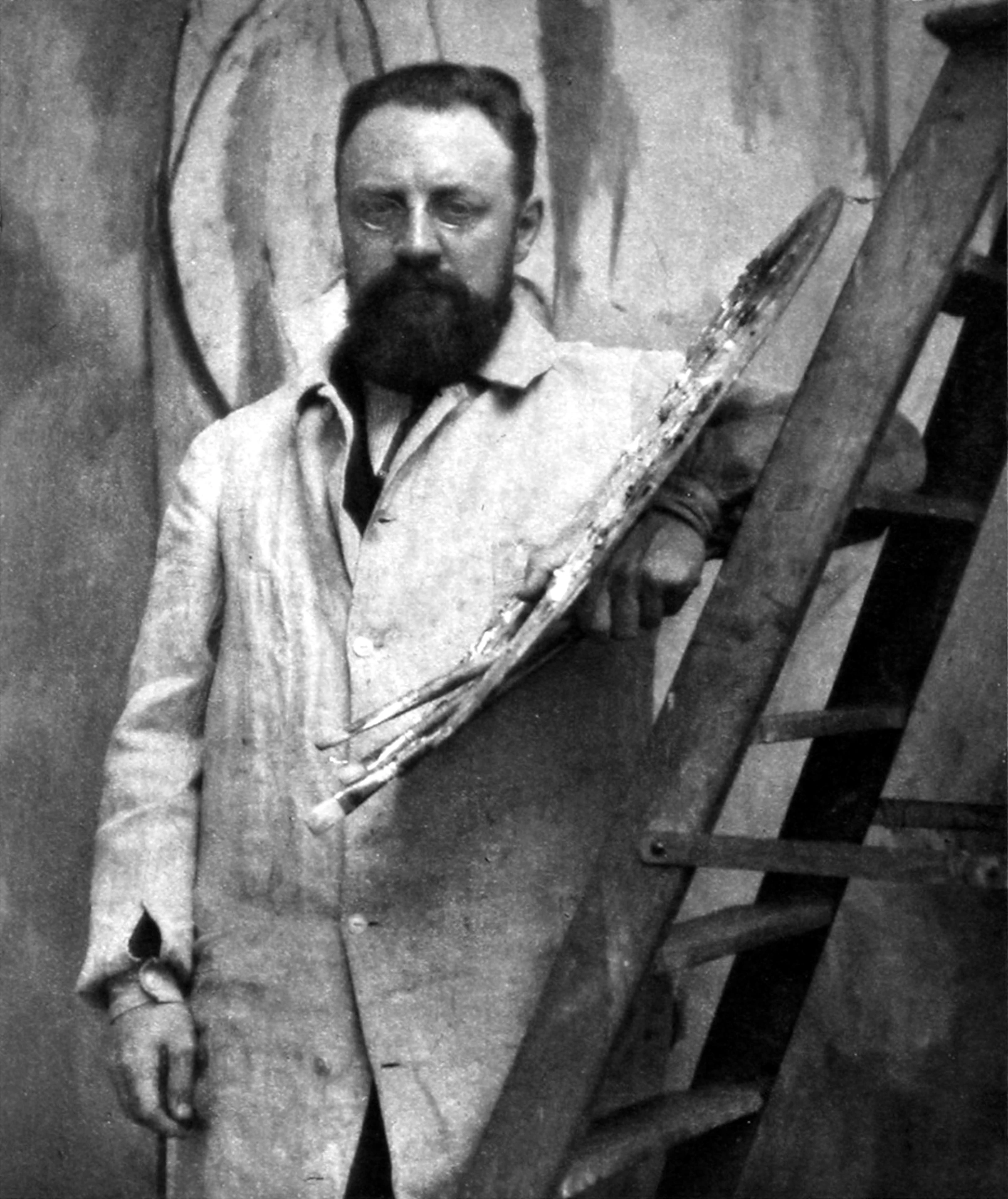 Portrait photograph of Henri Matisse by Alvin Langdon Coburn, circa 1913
