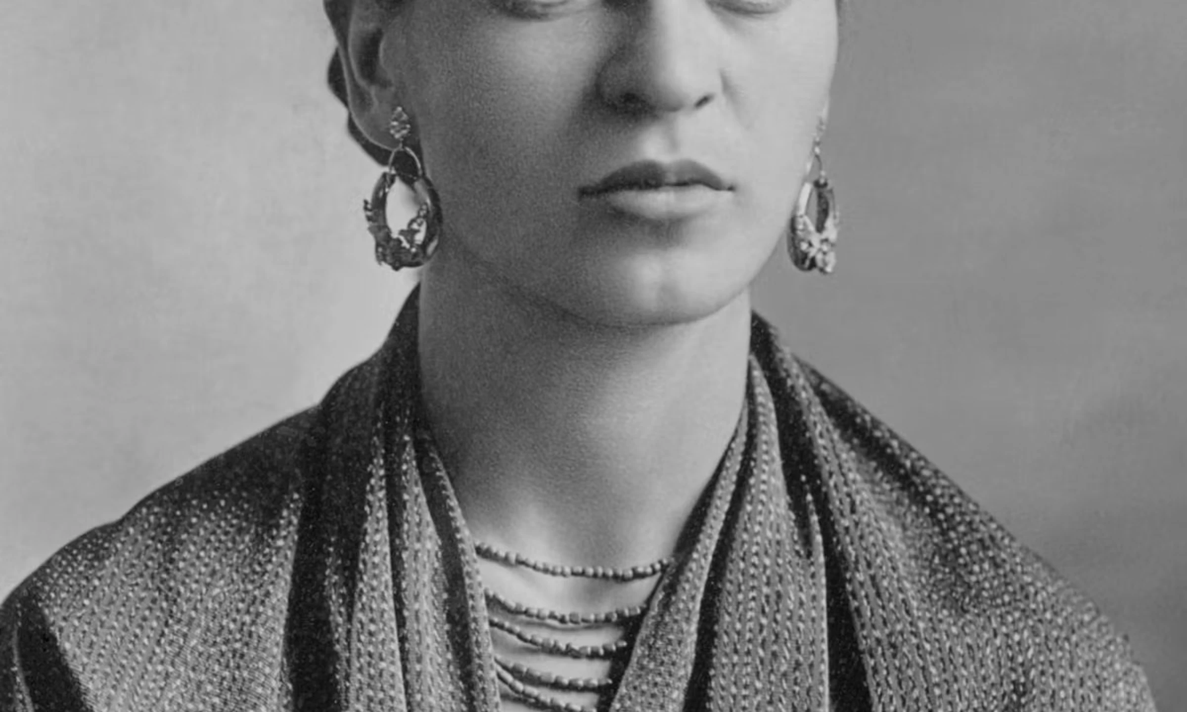 Frida Kahlo and Diego Rivera in an archival portrait